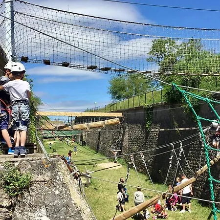 Du Pelissier Hotel *