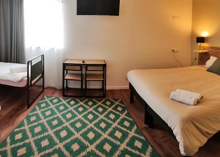 Du Pelissier ホテル